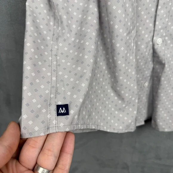 Mizzen+Main Leeward Performance Shirt XXL Trim No Tuck Grey Geometric 1WS-1903